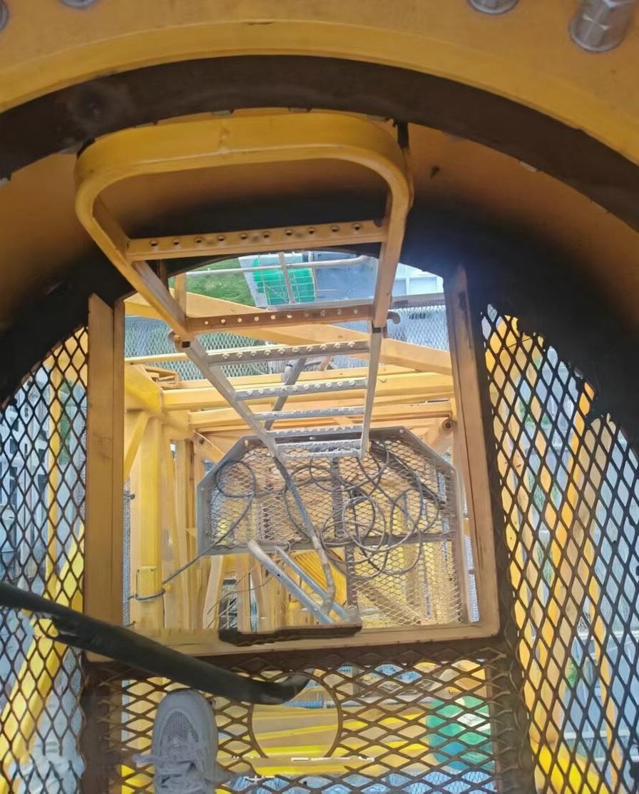 Zoomlion 6015-8 crane structure